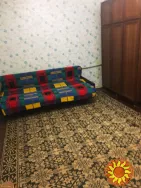 Сдам недорогую 1-комнатную квартиру на Богдана Хмельницкого.