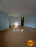 Пропонується до продажу 3 кімнатна квартира в районі 40-і школи.