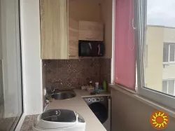 Продам сучасну однокімнатну квартиру в новому будинку на Бочарова.