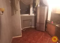 Пропонується на продаж двокімнатна квартира на Бочарова.