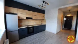 Пропонується до продажу затишна однокімнатна квартира в новому житловому комплексі Сахарова.