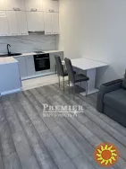 У продажу квартира з ремонтом в ЖК Скай Сіті