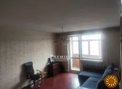 Продам простору двокімнатну квартиру на вулиці Заболотного.