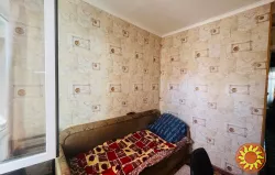 Пропонується до продажу простора трикімнатна квартира на вулиці Бочарова.