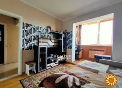 Продам 1-кімнатну квартиру на Бочарова/Сахарова