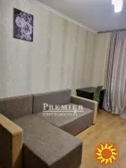 Продам квартиру з ремонтом у новому будинку на Таїрова