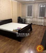 Простора 1-кімнатна квартира на Сахарова. Газовий будинок.