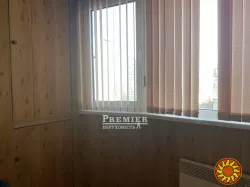 Продам 1-кімнатну квартиру загальною площею 44 м2 з ремонтом на Бочарова/Дніпродорога