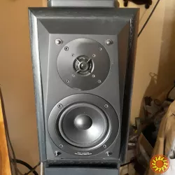 Колонки полочные Hi-Fi Technics SB-M300 3-х полосные 4 динамика