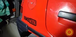 Наклейка на авто FakeTaxi Красная, Черная, Белая, Желтая светоотражающая