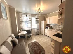Пропонується до продажу чудова двокімнатна квартира в новому житловому комплексі.