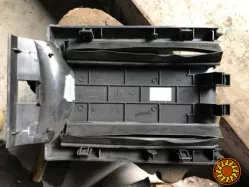 Бу накладка подлокотника Renault Megane 2, 8200183934 8200079103 8200079104