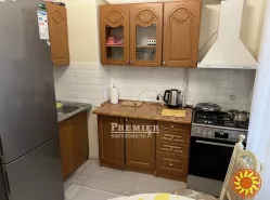 Пропонується до продажу простора однокімнатна квартира.