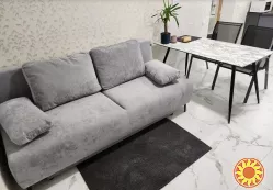 Пропонується до продажу двокімнатна квартира у новому житловому комплексі біля моря.