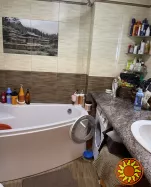 Пропонується до продажу красива 3-кімнатна квартира на Бочарова.