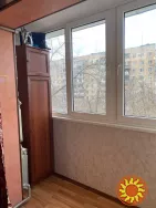 Трикімнатна квартира з ремонтом на вул.Добровольского