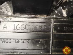 Бу крышка клапанов Mercedes W168 A1660100230, 1660100230