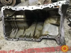 Бу поддон масляный Mercedes W168, A1660141002