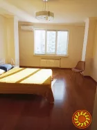 Пропонується до продажу двокімнатна квартира в новому будинку на Бочарова.