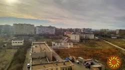 Пропонується до продажу 2-кімнатна квартира в новому зданому будинку.