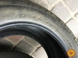 шины зимние 215/60R16 Bridgestone Blizzak Revo GZ (Япония) - 2шт