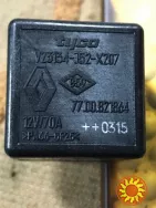 Бу автомобильное реле V23134-J52-x207 Tyco, 7700821864 Renault.