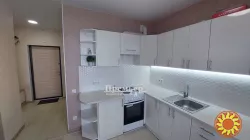 Продам 1к. з новим ремонтом. 42м²