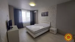 Продам 1к. з новим ремонтом. 42м²