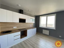 Квартира 42м2 Ремонт Меблі Техніка Перлина Таїрова