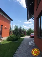 Продам дом в Новоселовке с выходом к реке