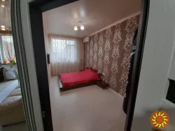 Продам 1 кімн. квартиру з ремонтом, меблі, техніка. Таїрова