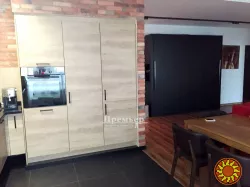 Продам квартиру в новому цегляному будинку на Сахарова.