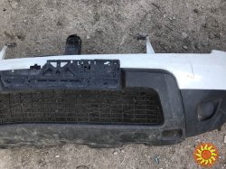 Бампер передний Renault Duster 620227924R,622545914R