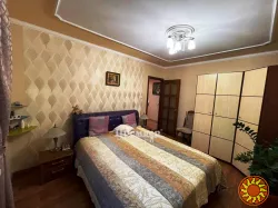 Продається двокімнатна квартира в Київському районі