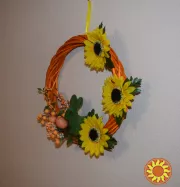 Великодній весняний віночок "Соняшник". Святковий декор.
