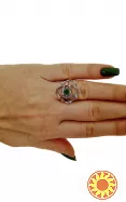 Жіноче срібне кільце із зеленим хризопразом