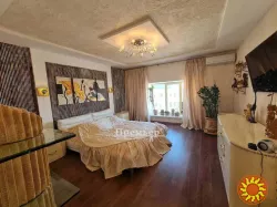 Простора квартира правильного планування