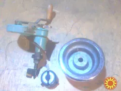 Ручной привод в комплекте от швейной машины Тула