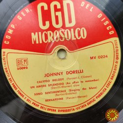 Виниловая пластинка Johnny Dorelli ‎– "Cordialmente".