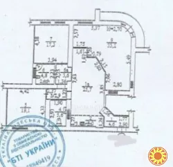 Продаю велику 3кімнатну квартиру у центрі Таїрова