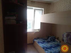 Продаж 3-кімнатної квартири в Київському районі.