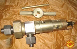 Вентиль угловой газообразный К 23134-010