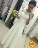 Кружевное свадебное платье а-силуэта