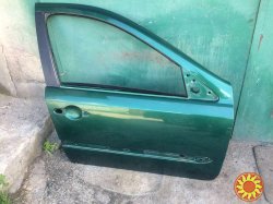 Б/у дверь передняя правая Renault Laguna 2, 7751471659, цвет NV926, Рено Лагуна 2