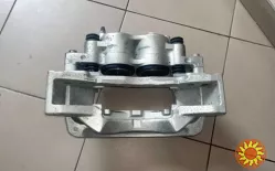 Суппорт передний Iveco Eurocargo Euro 5 504234182, 504234186