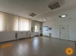Продаж приміщення