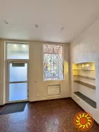 Сдам офисное помещение с ремонтом в центре на ул.Итальянской (Пушкинской).