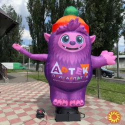 Махаючий надувний чоловічок реклама вулична 4 метри