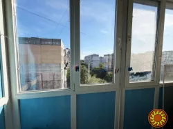Продам 1-ком.квартиру в кирпичном доме на Академика Королёва.