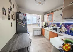 Продам 1- ком.  43 кв. м. Чикаленко (Вильямса) / Королева. 2 этаж. Ремонт.